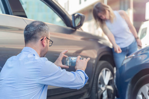 Professional Liability Car Insurance technician working in Merrill, IA